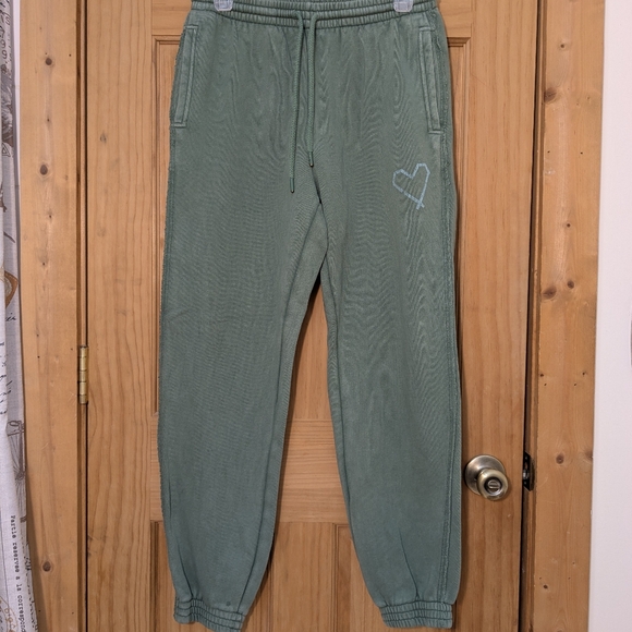 aerie Pants - Aerie ANYTIME® The Sweat High Waisted Jogger Women's Medium Green Heart Pockets